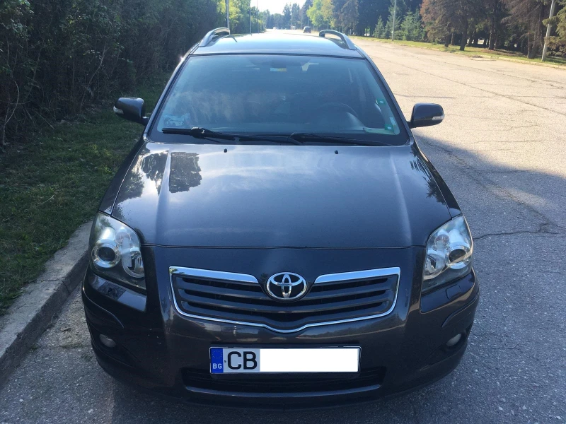 Toyota Avensis, снимка 1 - Автомобили и джипове - 48226620