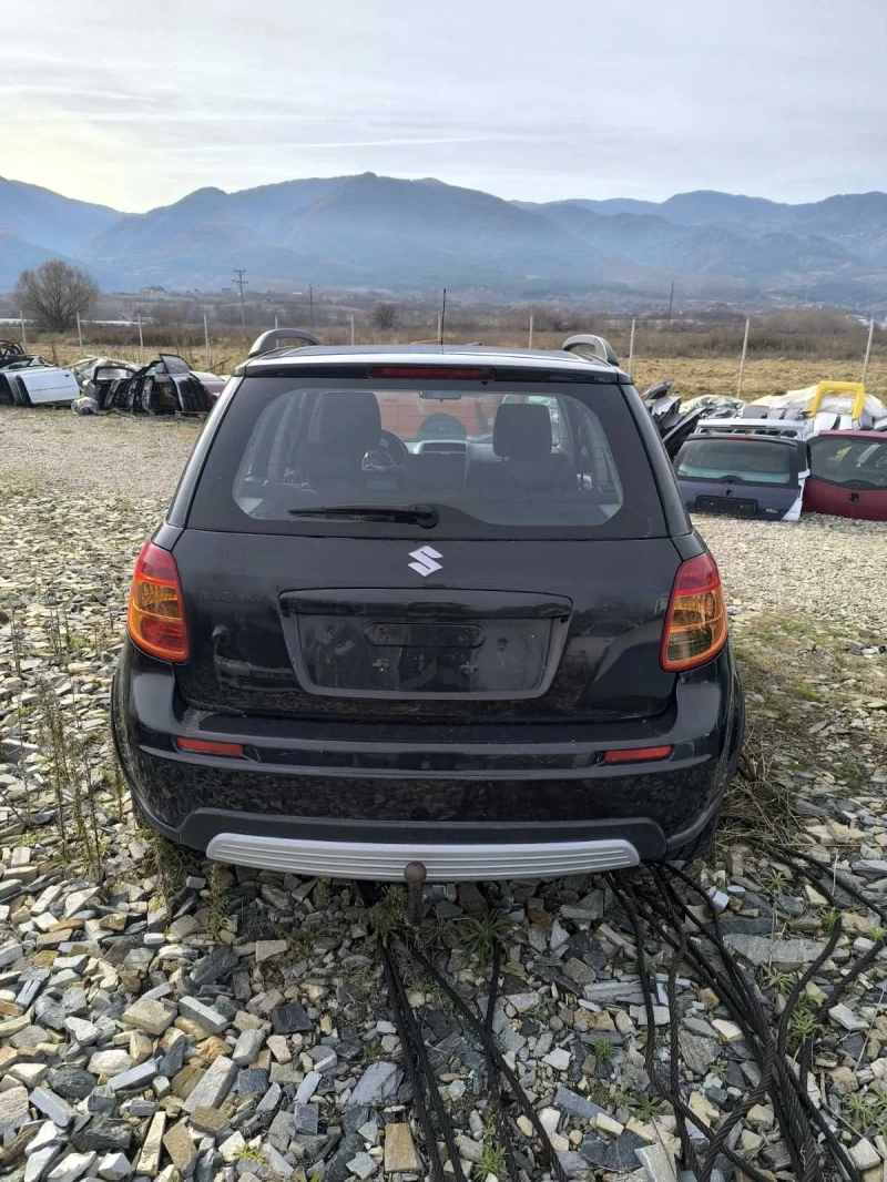 Suzuki SX4, снимка 4 - Автомобили и джипове - 48253230