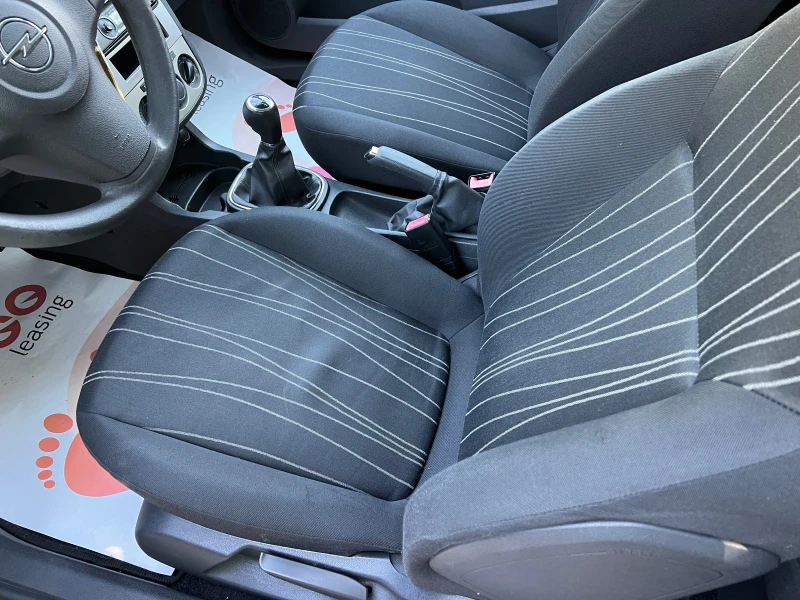 Opel Corsa 1.2, снимка 13 - Автомобили и джипове - 51096288