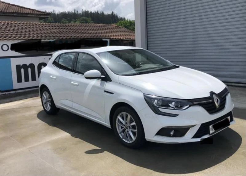 Renault Megane 1.5 , снимка 3 - Автомобили и джипове - 33969007