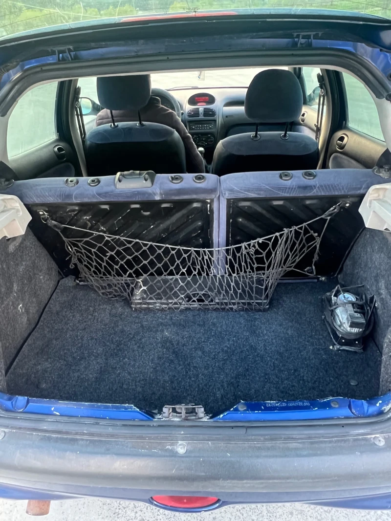 Peugeot 206 2.0 HDI 90кс Зареден работещ климатик - 1900 лв. - 15621884 | Car24.bg