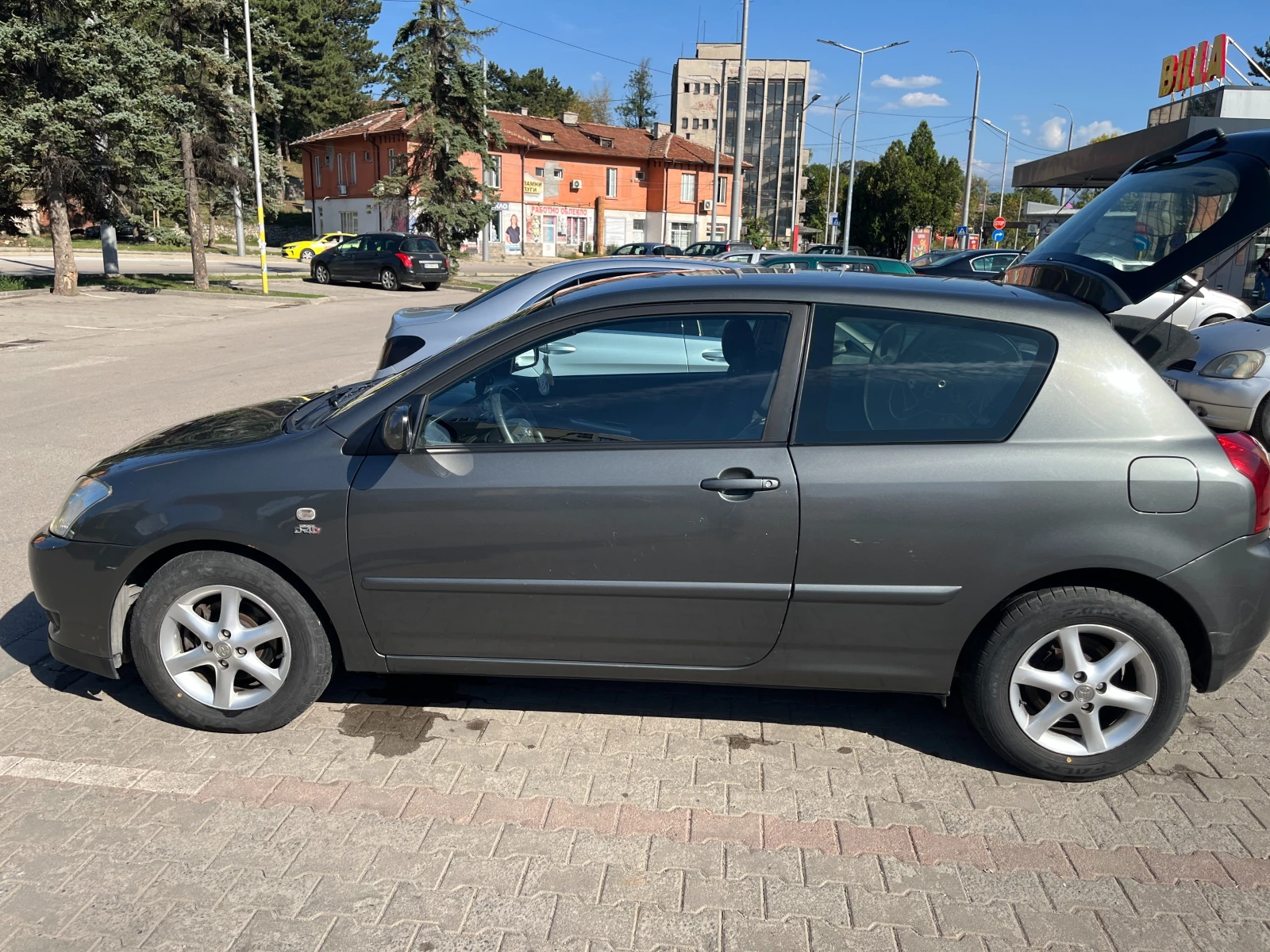 Toyota Corolla 2.0 D-4D - изображение 5