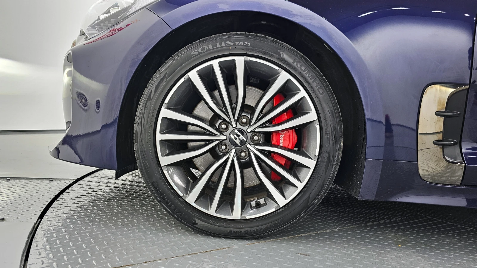 Kia Stinger 2.0 Turbo 2WD Dream Edition | Mobile.bg   17