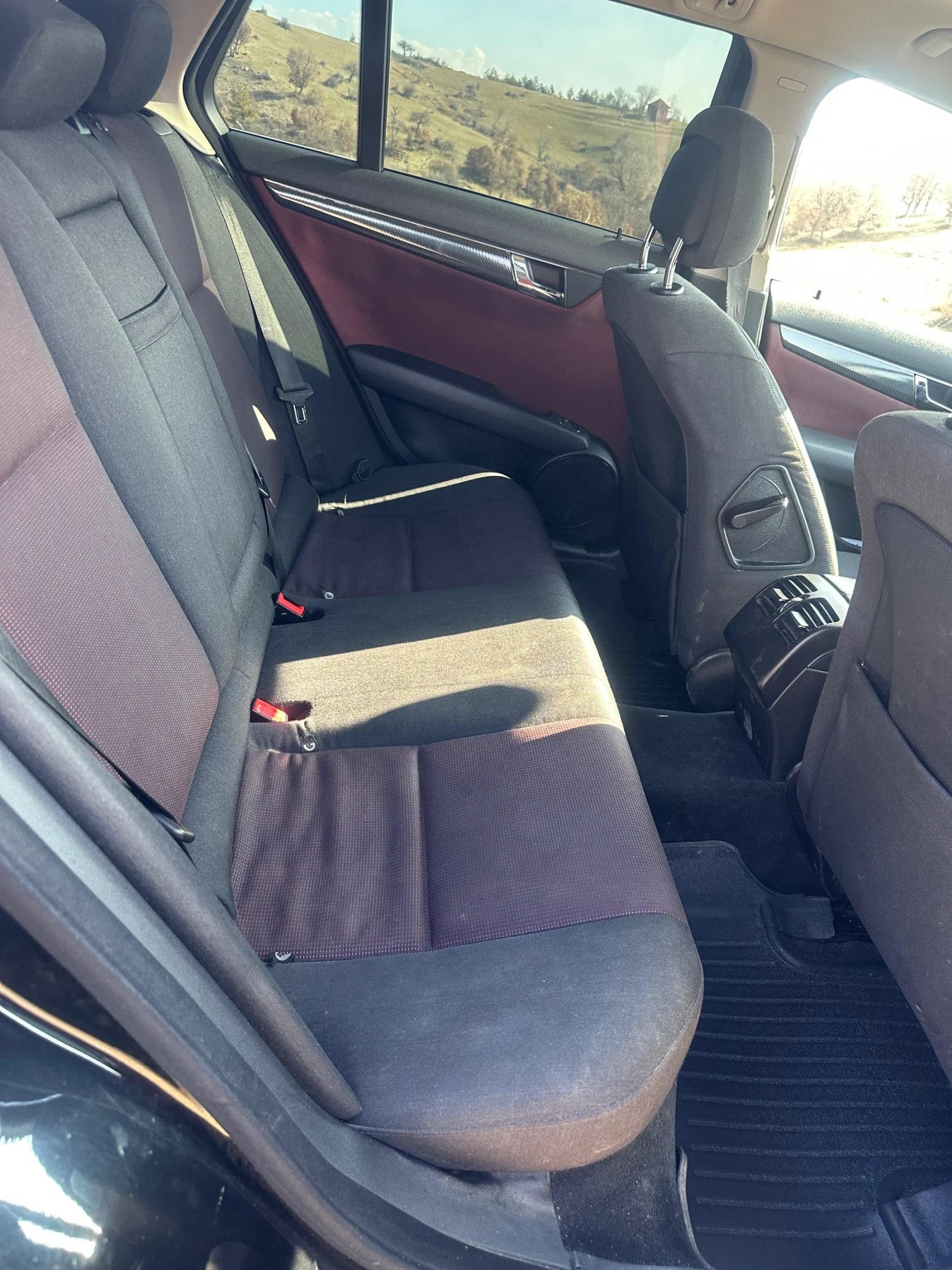 Mercedes-Benz C 200  - изображение 9