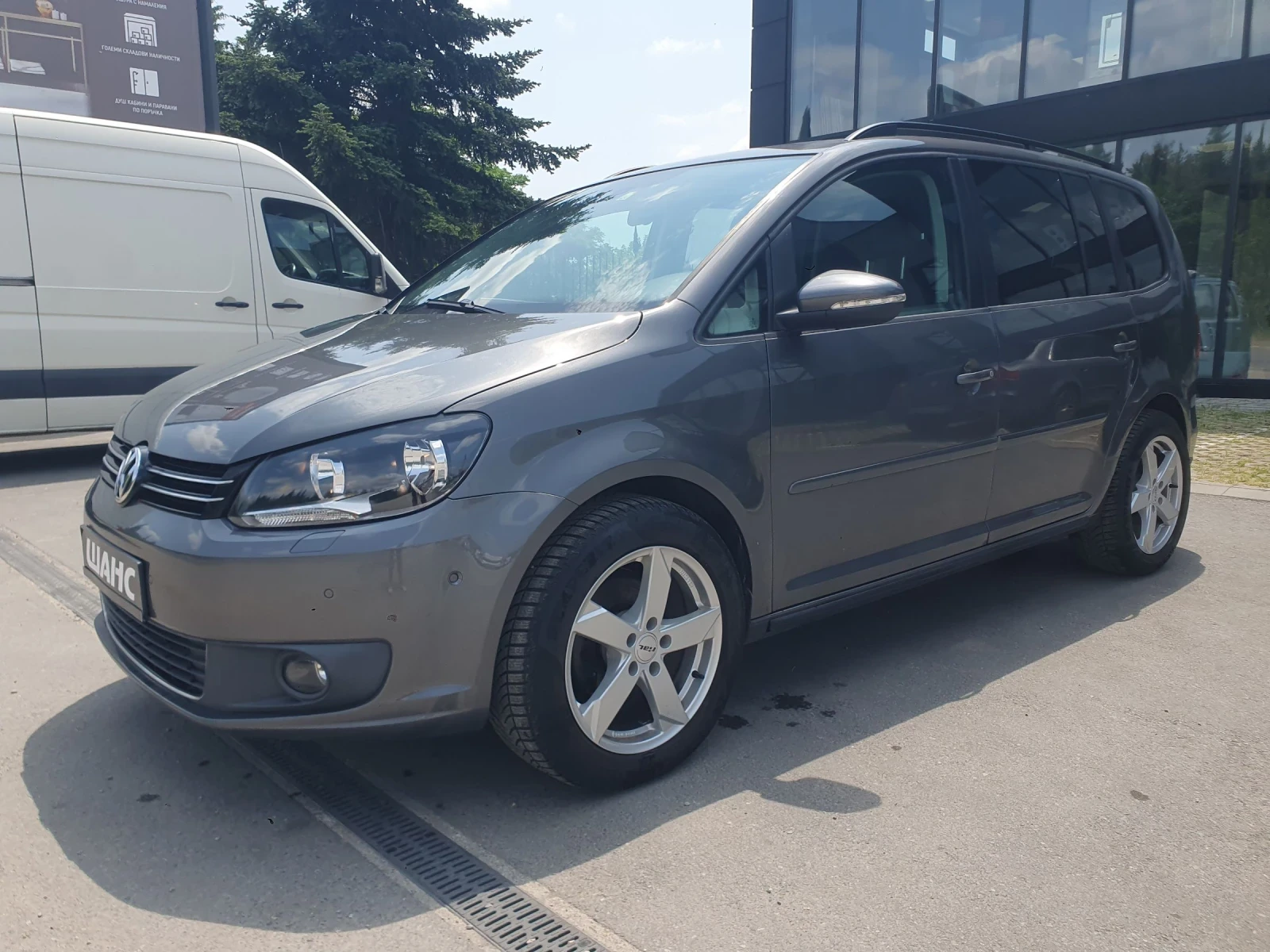 VW Touran 1, 6 tdi 105 hp - изображение 2