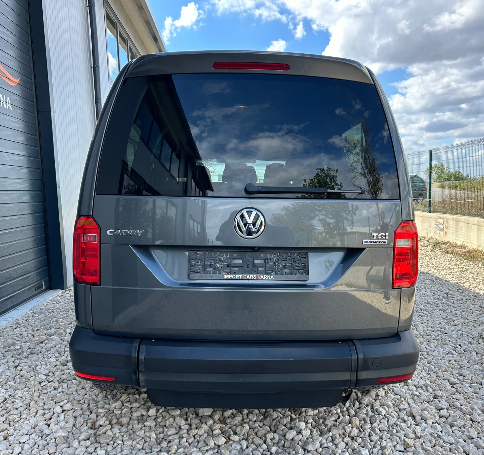 VW Caddy Maxi 1.4 TGI 2015  - изображение 7