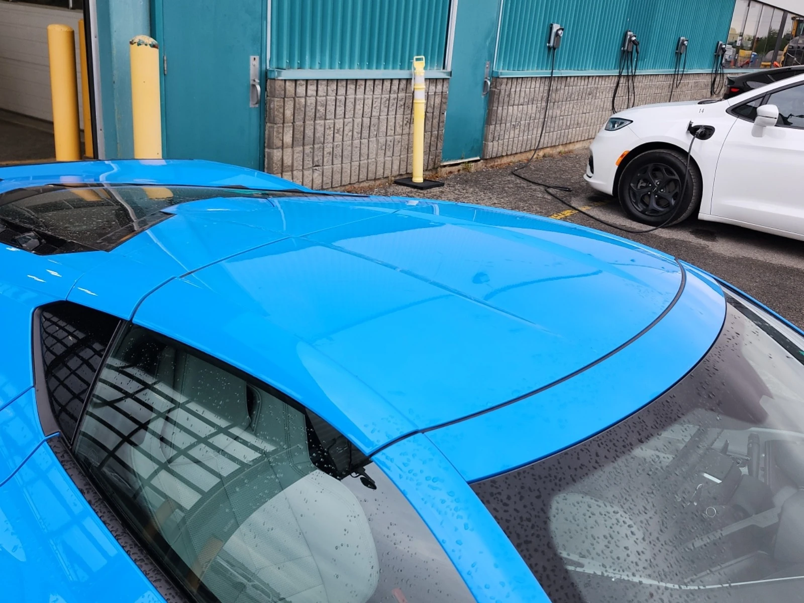 Chevrolet Corvette  Stingray (C8) * * CARFAX * * АВТО КРЕДИТ * *  - изображение 5