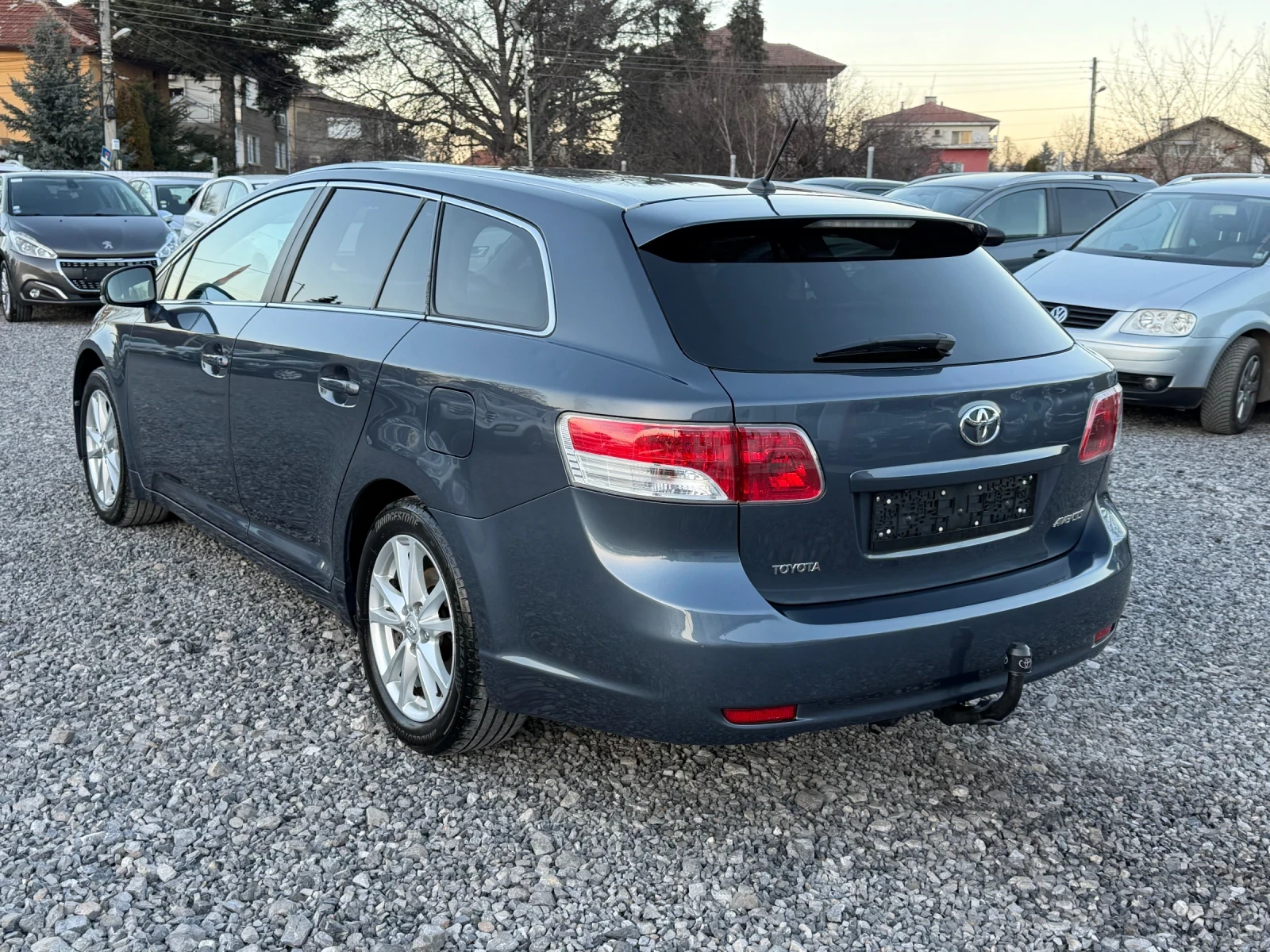 Toyota Avensis 2.2D-4D, 150Hp, 2011г. Навигация, Камера, Темпомат - изображение 6