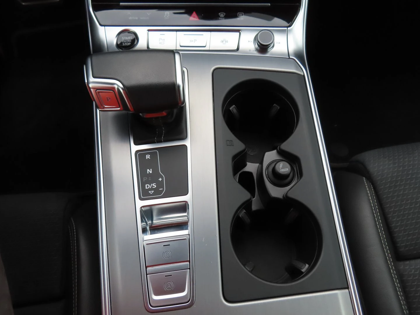 Audi A6 Limousine Sport 45 TFSI quattro | Mobile.bg � ����������� 11