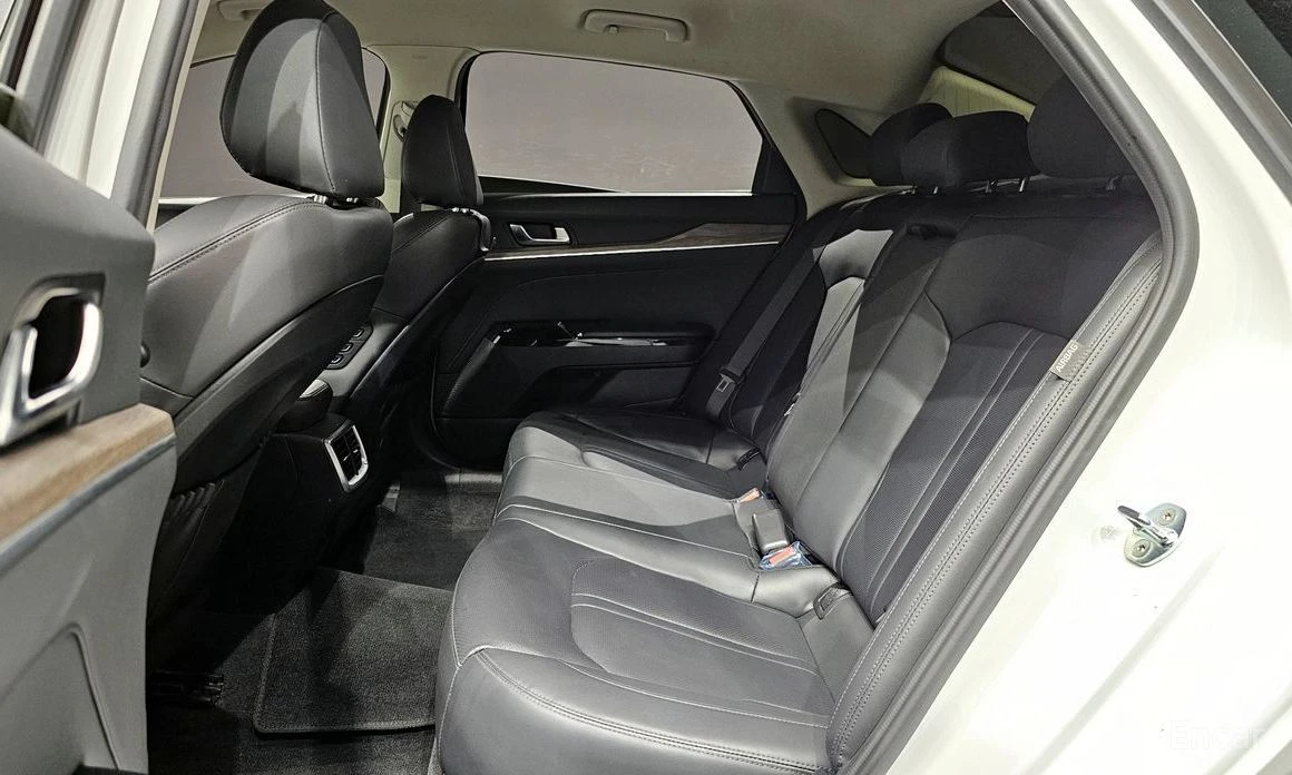 Kia K5 | Mobile.bg � ����������� 12