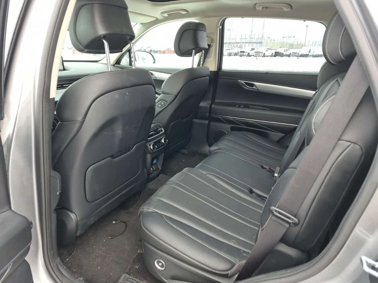 Genesis GV80 ADVANCED 2.5T| 360| PANORAMA| ОБДУХВАНЕ| CARFAX , снимка 12 - Автомобили и джипове - 53827876