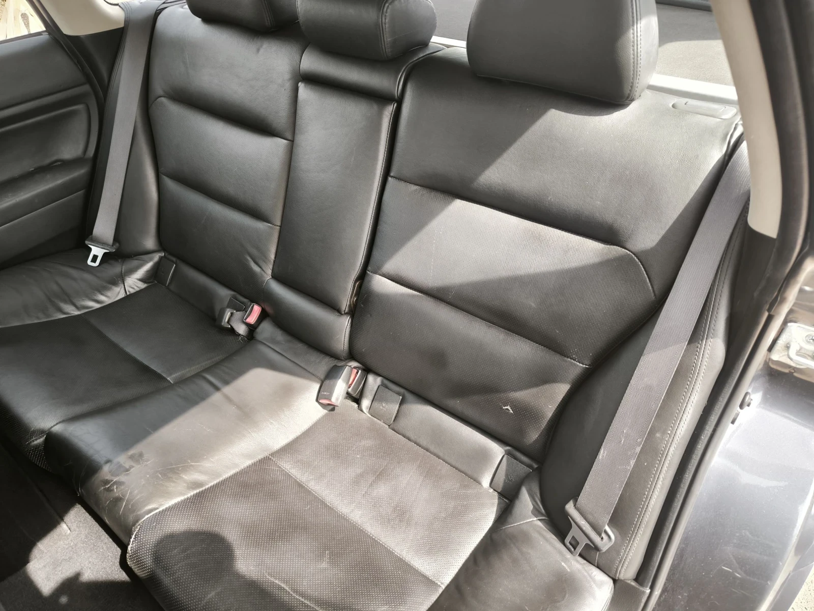 Subaru Legacy 2.0I automatic , снимка 11 - Автомобили и джипове - 54041340