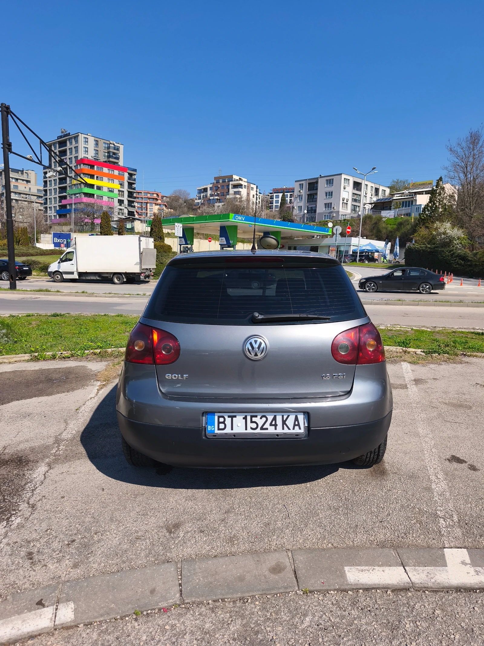 VW Golf 5, снимка 6 - Автомобили и джипове - 54100744
