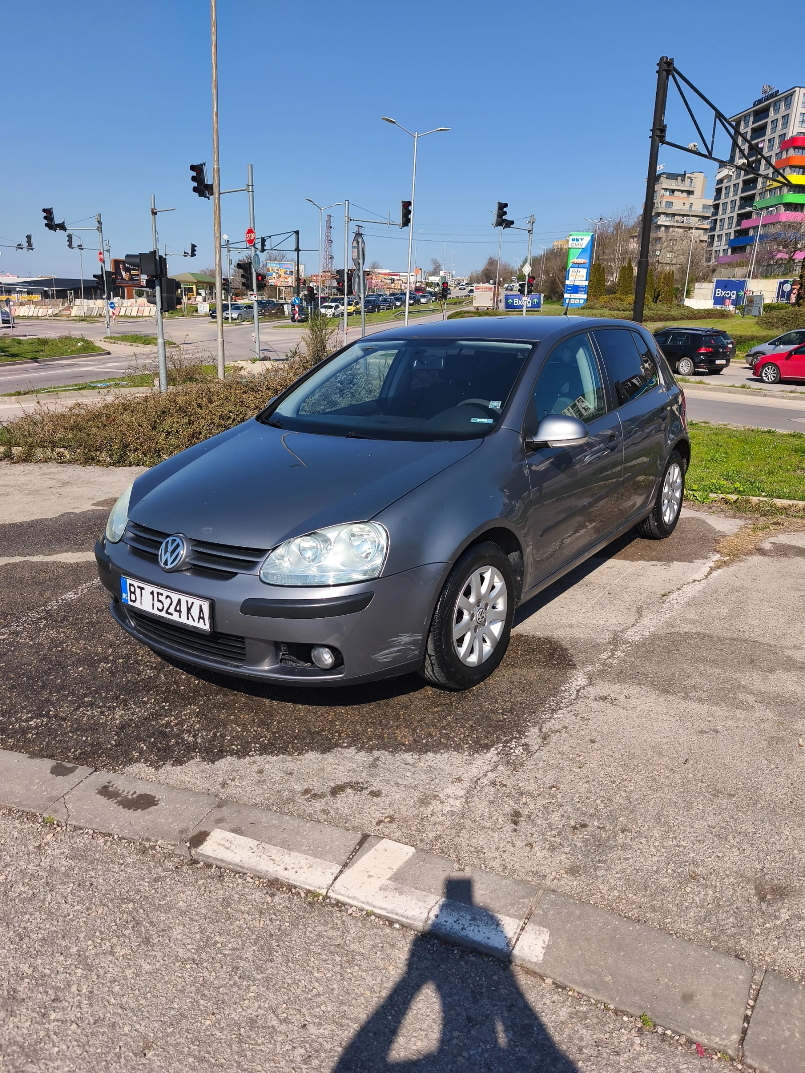 VW Golf 5, снимка 2 - Автомобили и джипове - 54100744