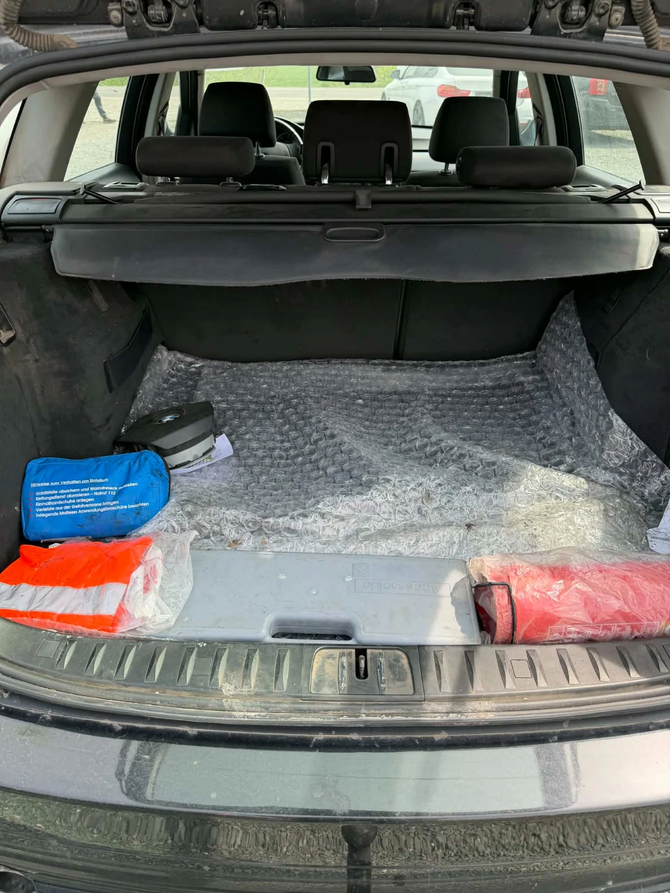 BMW 318, снимка 5 - Автомобили и джипове - 54183733