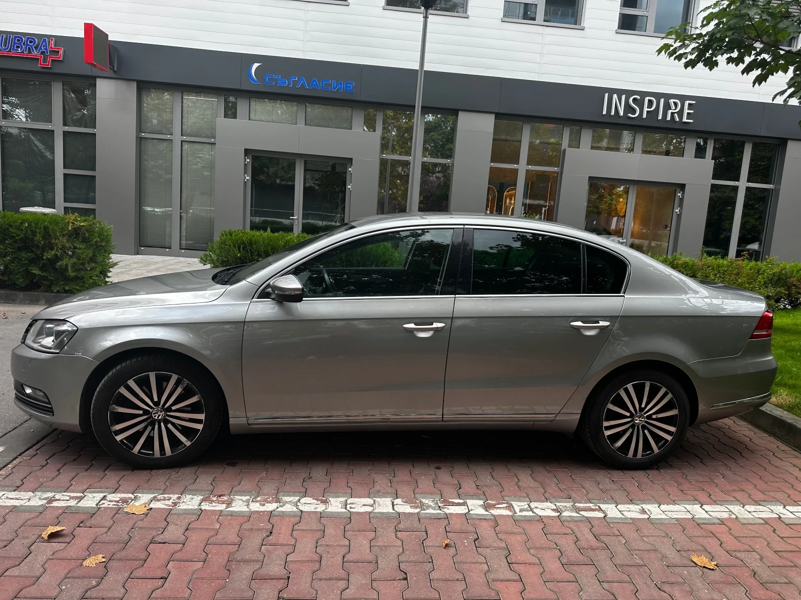 VW Passat B7, снимка 7 - Автомобили и джипове - 56246790