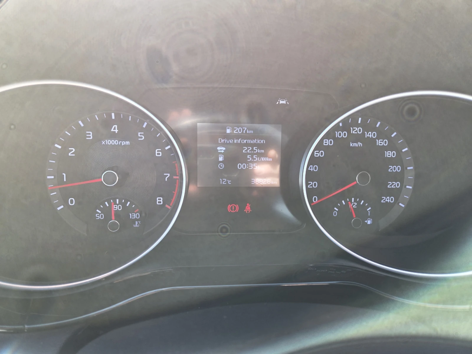 Kia Ceed 1.4 T-gdi EX �������� | Mobile.bg � ����������� 9