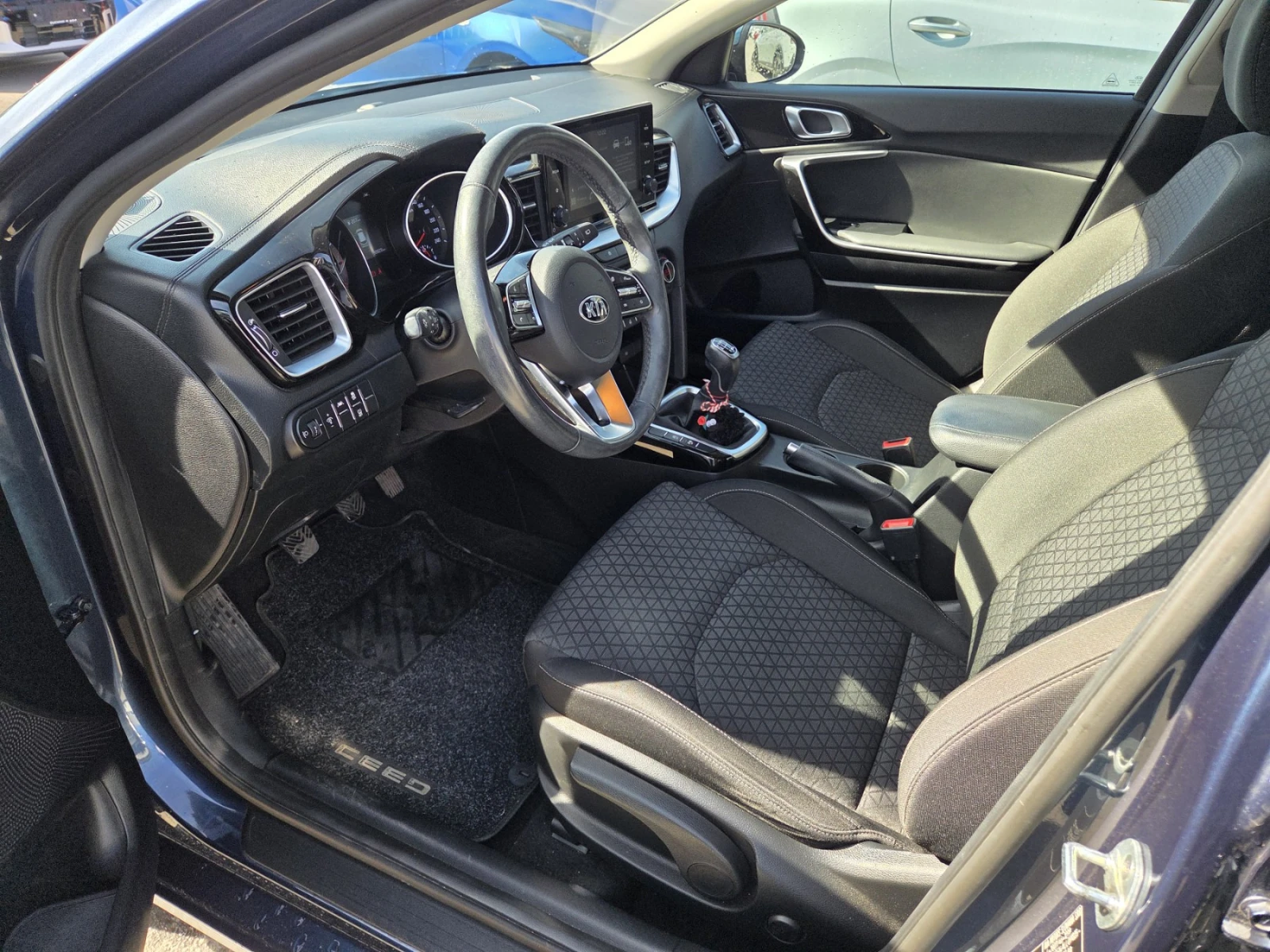 Kia Ceed 1.4 T-gdi EX �������� | Mobile.bg � ����������� 6