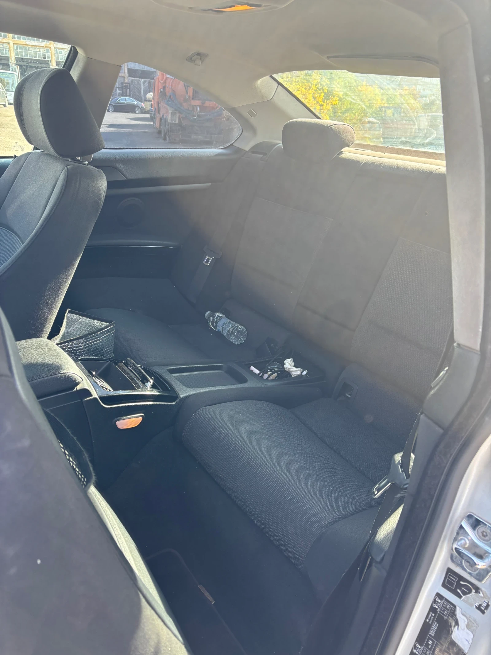 BMW 320, снимка 8 - Автомобили и джипове - 56426088