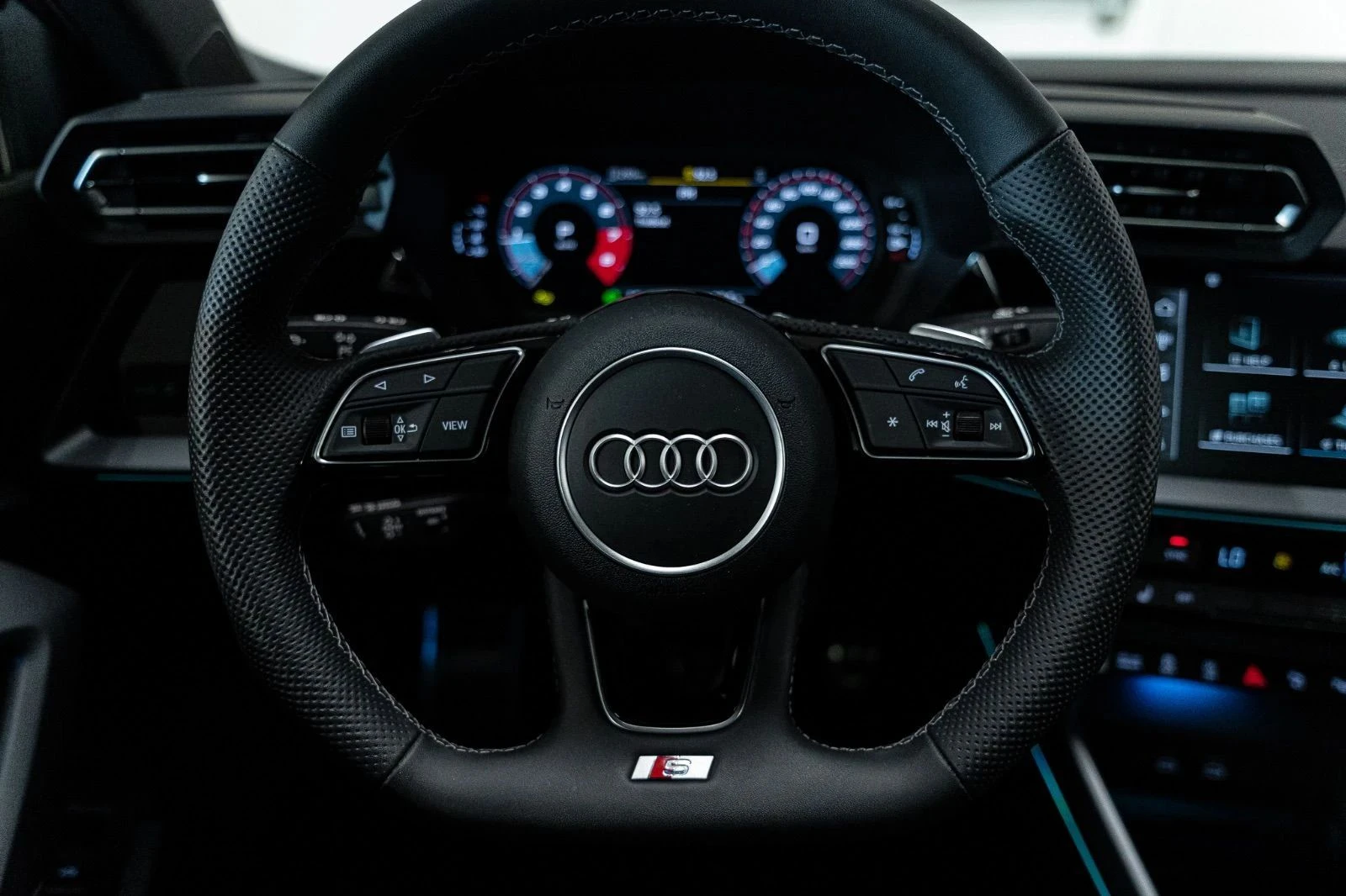 Audi S3, снимка 11 - Автомобили и джипове - 56706352