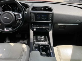 Jaguar F-PACE Prestige * 2КЛЮЧА * CARFAX * АВТО КРЕДИТ * , снимка 9