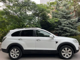 Chevrolet Captiva 2.0d XENON/4x4/NAVI/6+ 1/KAMERA/PODGREV/KOJA/UNIKA, снимка 6