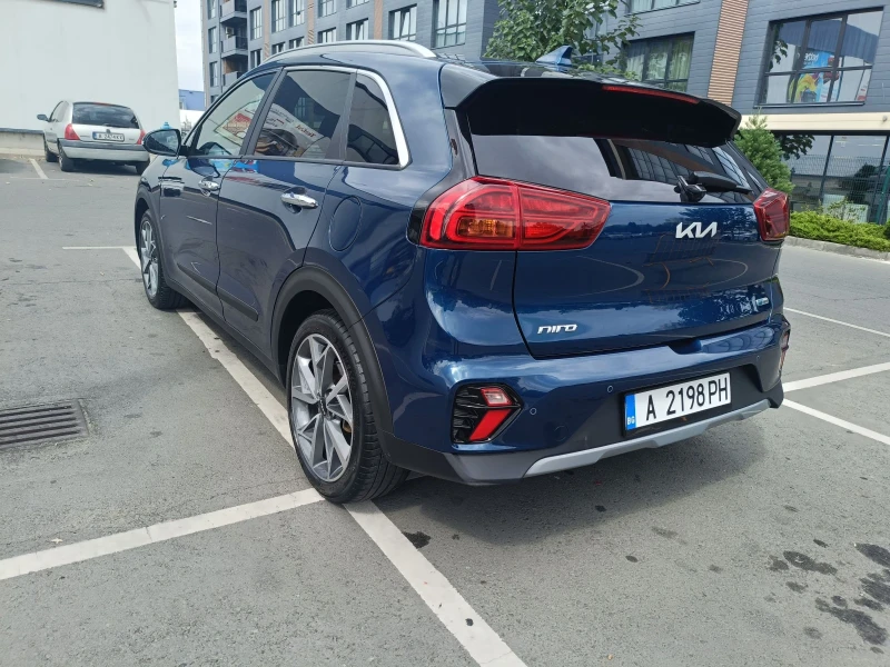 Kia Niro, снимка 4 - Автомобили и джипове - 47176549