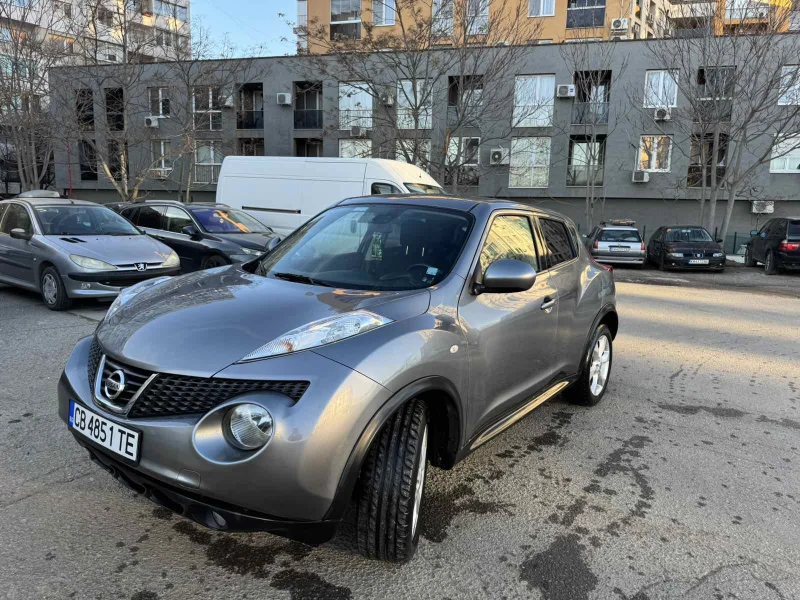 Nissan Juke, снимка 8 - Автомобили и джипове - 47773634