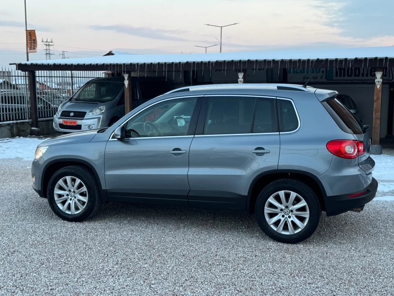 VW Tiguan 2.0TDI* AVTOMATIK* PARKASISTANS* 4x4* LIZING, снимка 12 - Автомобили и джипове - 49206143