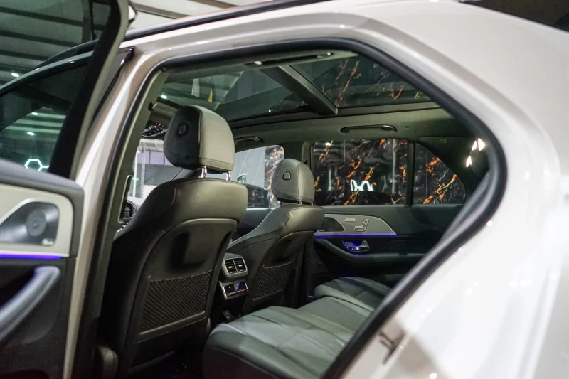 Mercedes-Benz GLE 400 D FULL AMG LINE ПАНО BURMEISTER ЛИЗИНГ 100%, снимка 15 - Автомобили и джипове - 52731492
