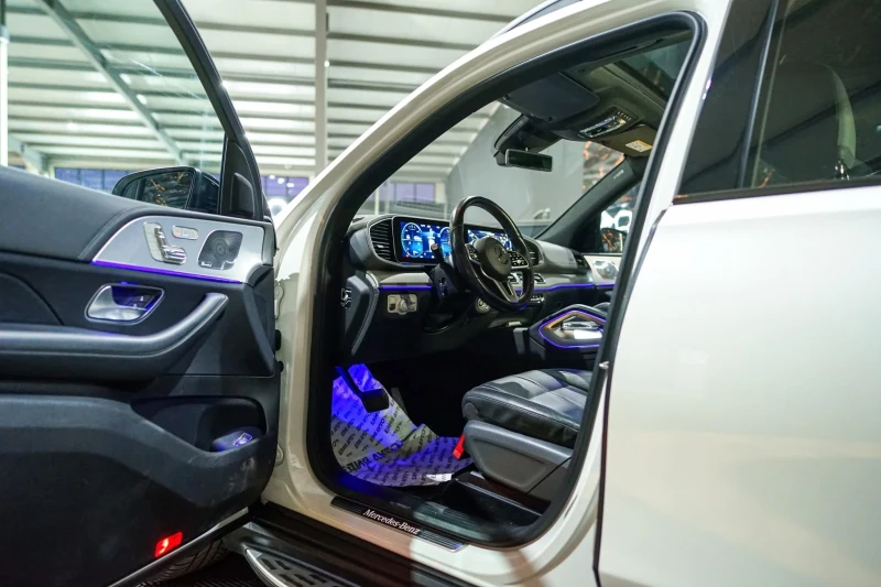 Mercedes-Benz GLE 400 D FULL AMG LINE ПАНО BURMEISTER ЛИЗИНГ 100%, снимка 12 - Автомобили и джипове - 52731492
