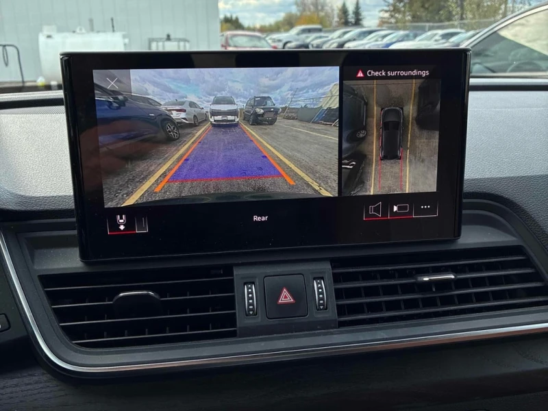 Audi Q5 * Technik * CARFAX * БЕЗ ПЪРВОНАЧАЛНА ВНОСКА, снимка 15 - Автомобили и джипове - 53038735