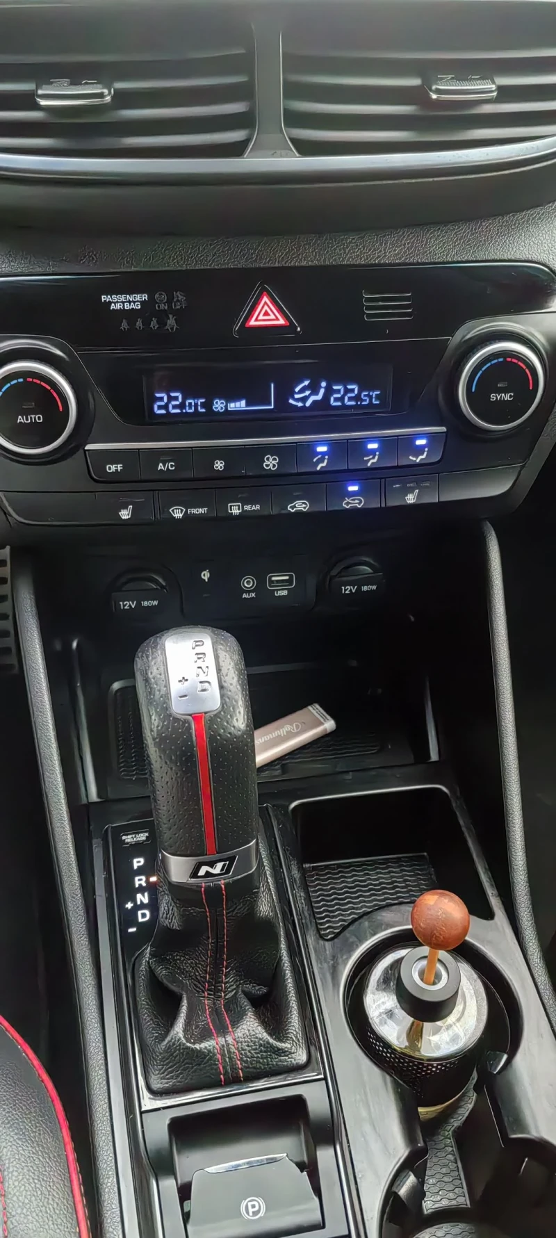 Hyundai Tucson Mild Hybrid, снимка 3 - Автомобили и джипове - 53477633