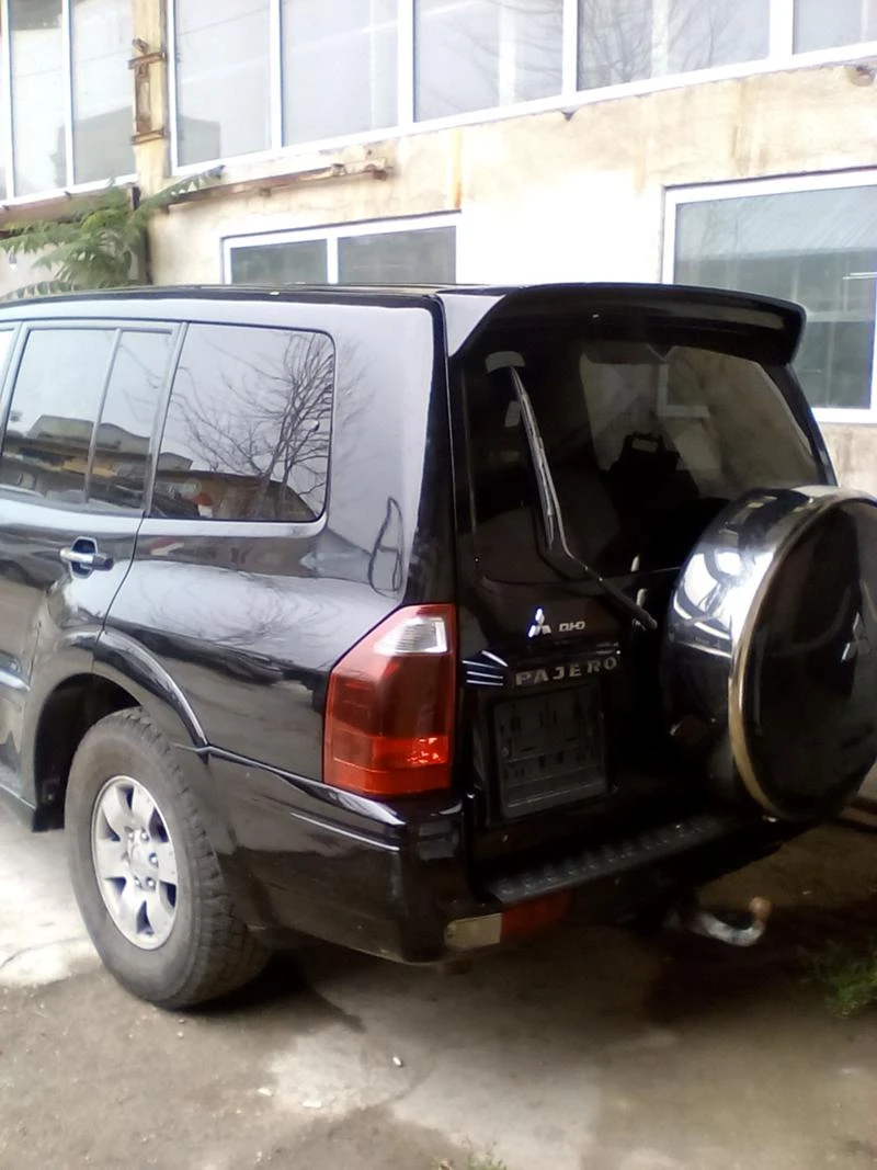 Mitsubishi Pajero 3.2 DI-D, снимка 5 - Автомобили и джипове - 30671272