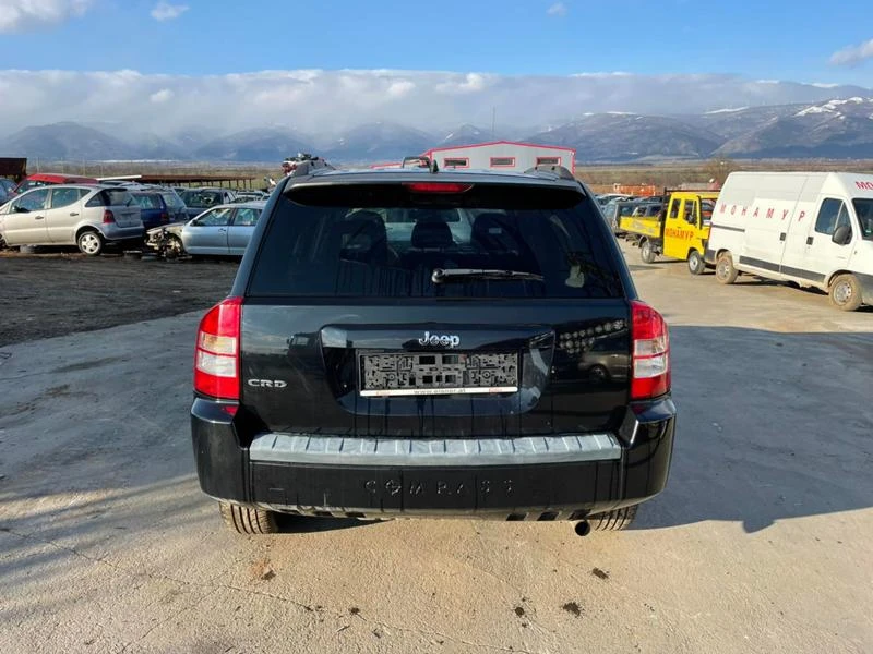 Jeep Compass 2.0, снимка 3 - Автомобили и джипове - 38178793