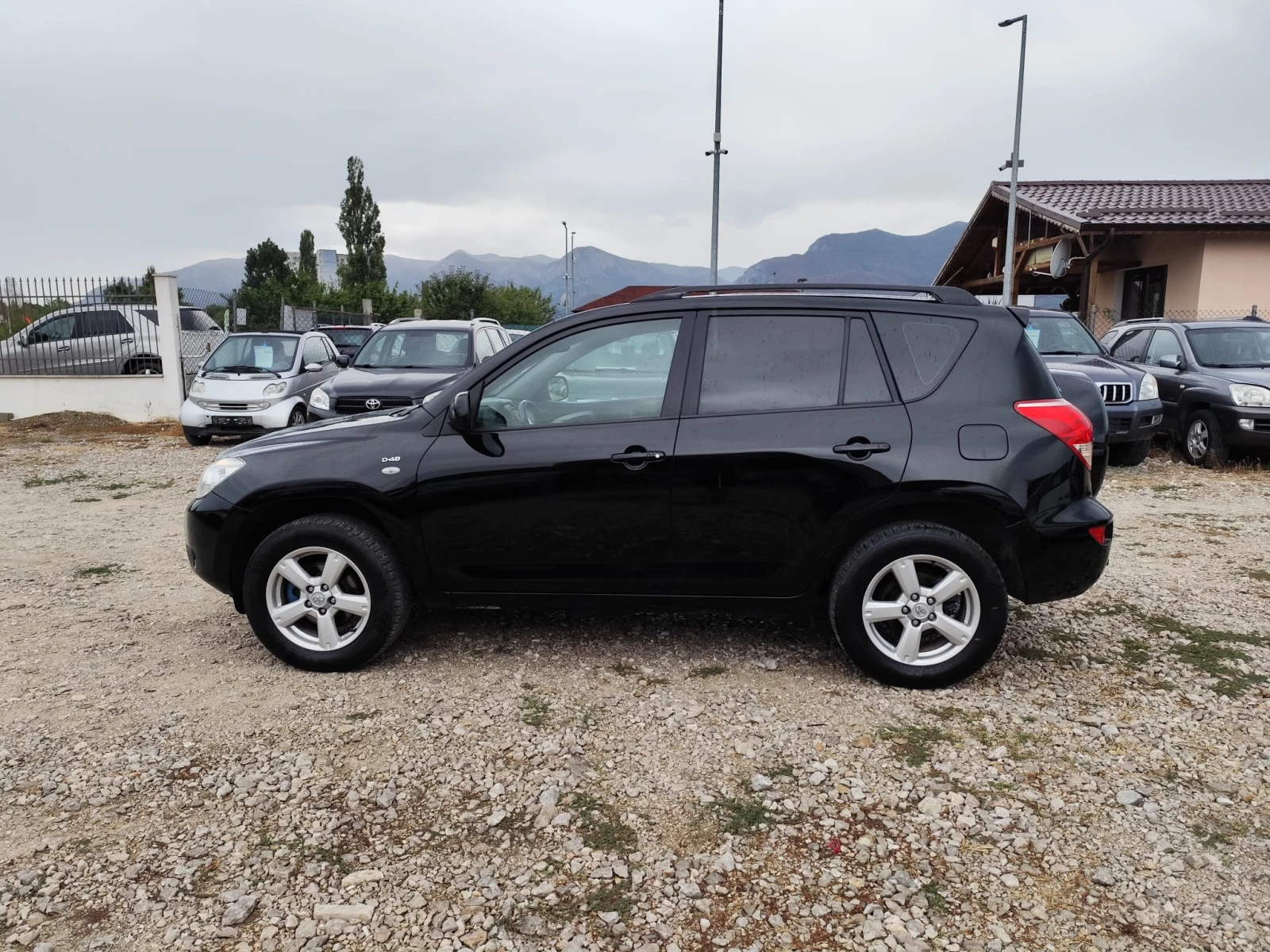 Toyota Rav4 2.2 дизел 136 коня - изображение 9