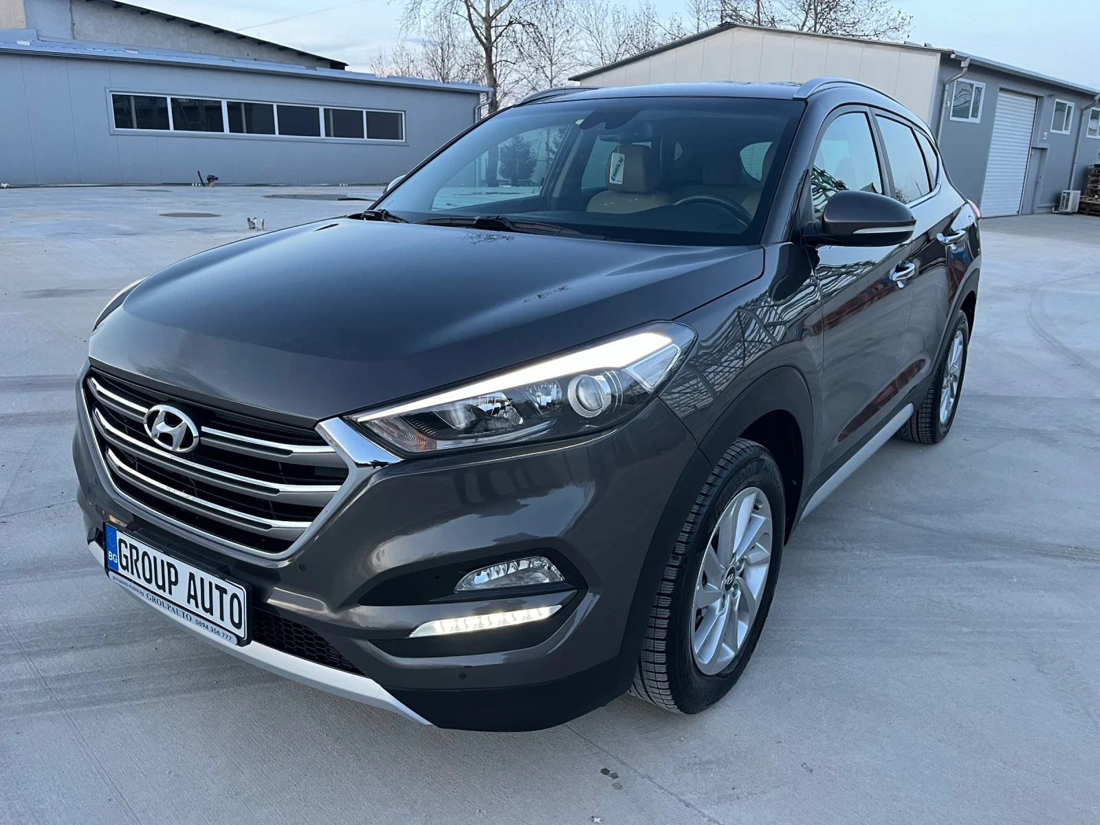 Hyundai Tucson 1, 7GRDI-141k.с/АВТОМАТ/КАМЕРА/КОЖА/НАВИГАЦИЯ/ТОП! - изображение 3