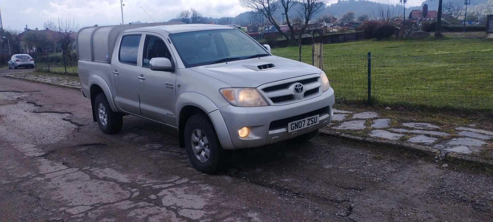 Toyota Hilux 3.0 171кс - изображение 2