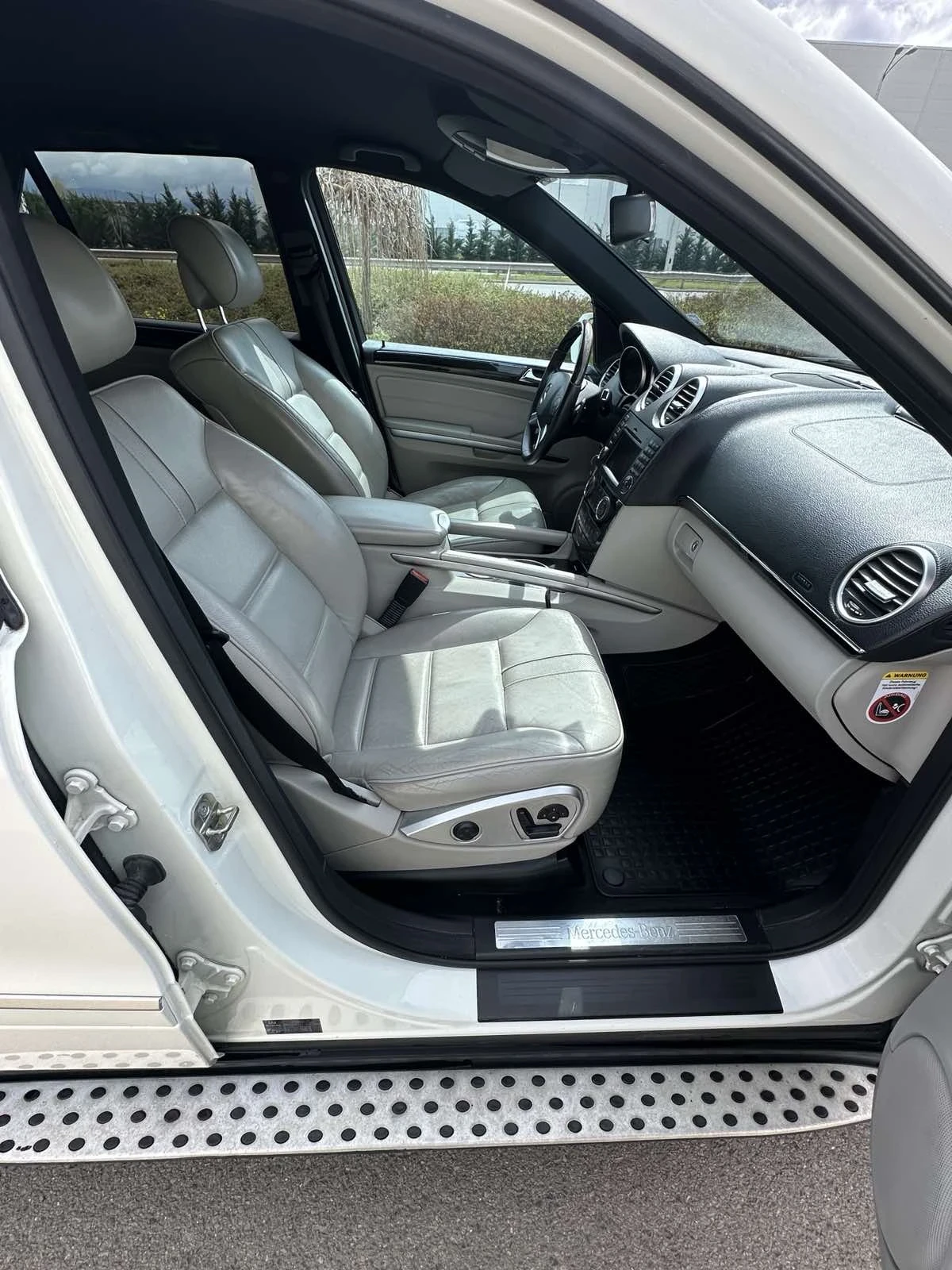 Mercedes-Benz ML 320  - изображение 4
