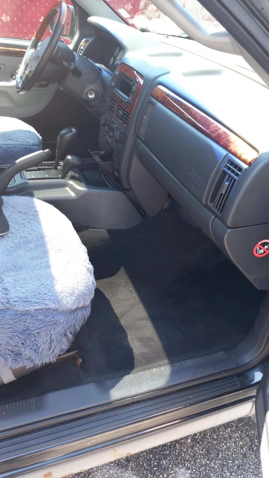 Jeep Cherokee  - изображение 6