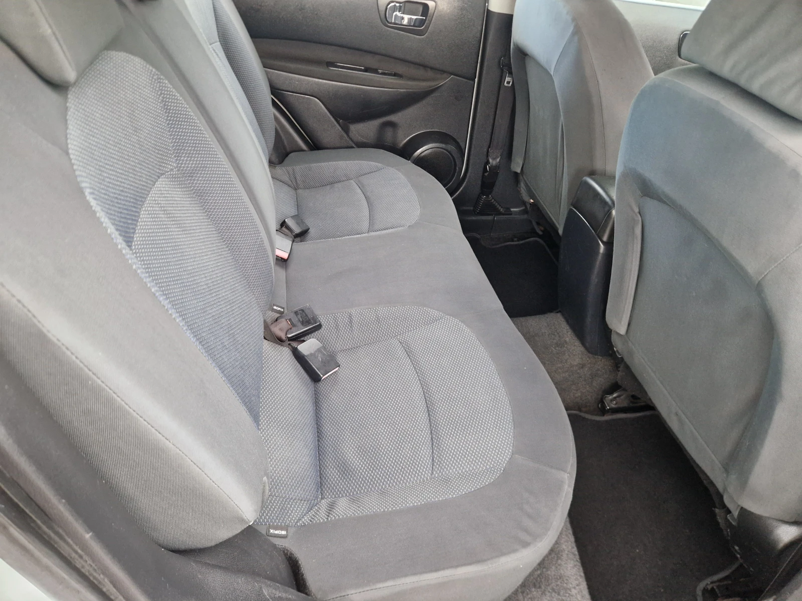 Nissan Qashqai 1.6i/  | Mobile.bg   11