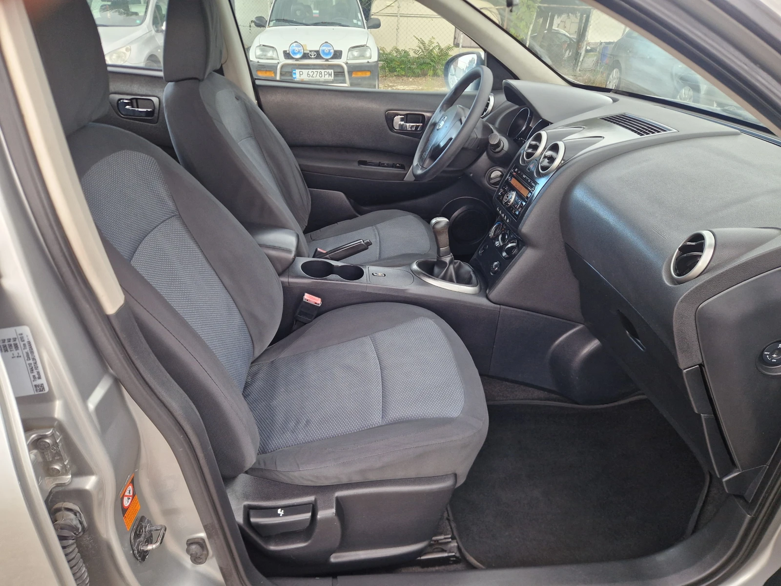 Nissan Qashqai 1.6i/ГАЗОВ ИЖЕКЦИОН - изображение 10