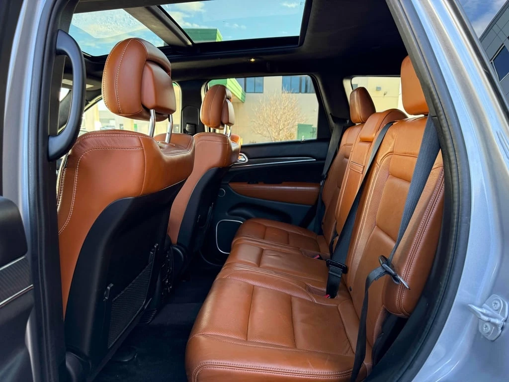 Jeep Grand cherokee * SRT * CARFAX * ЦЕНА ДО БГ - изображение 10