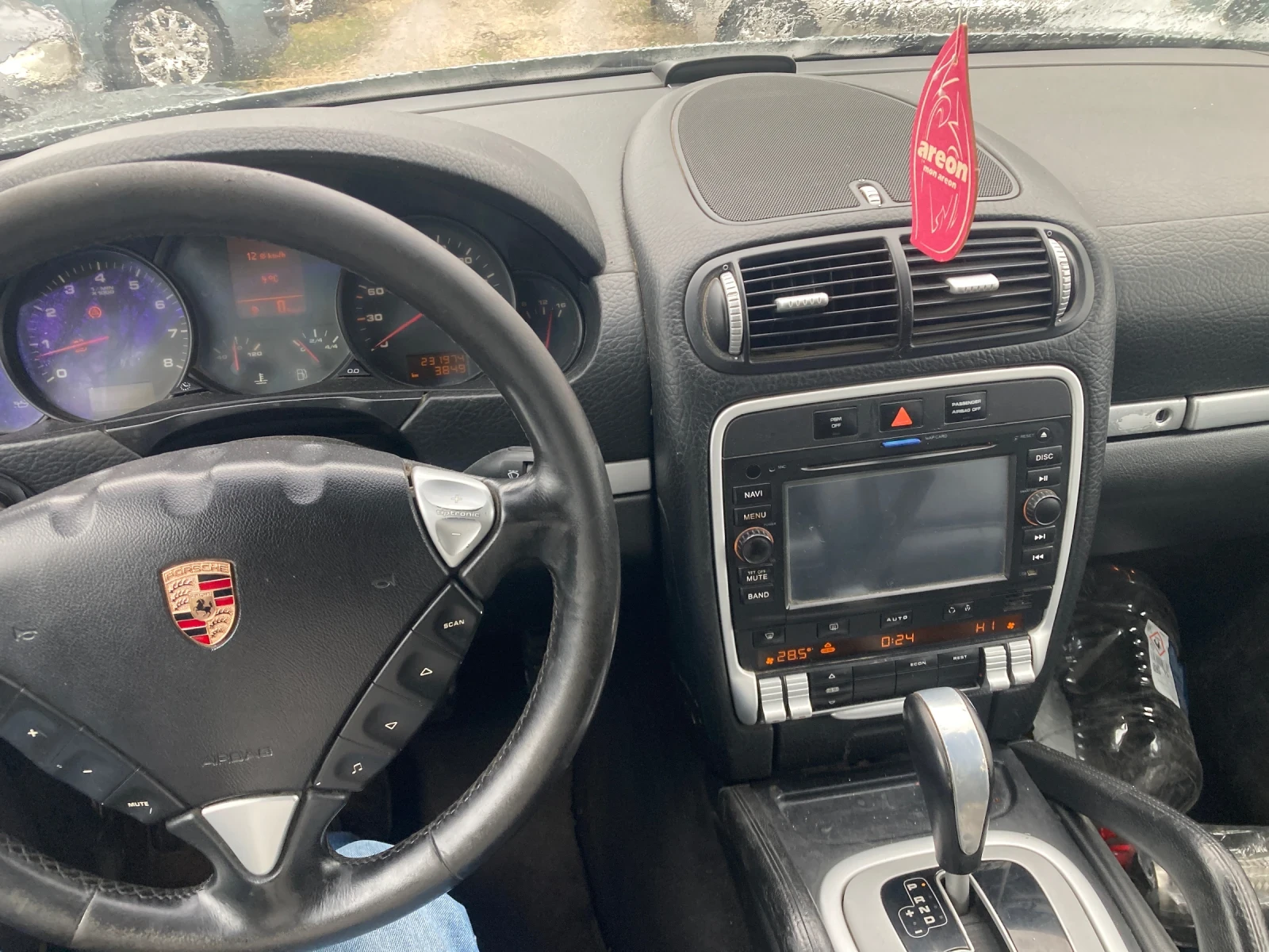 Porsche Cayenne 3.2 - изображение 6