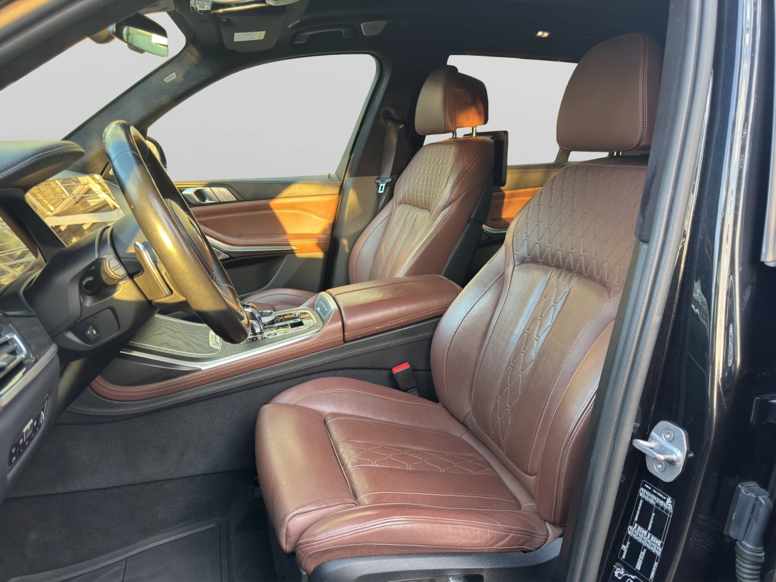 BMW X7 M50 d, снимка 8 - Автомобили и джипове - 53871859