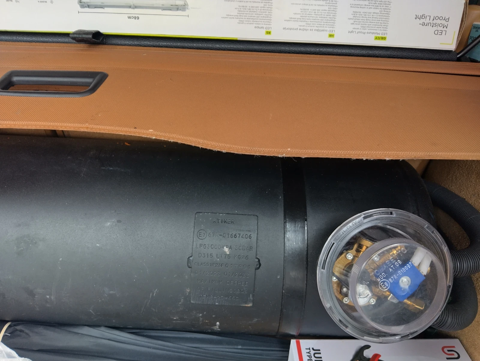 Porsche Cayenne, снимка 3 - Автомобили и джипове - 54030531