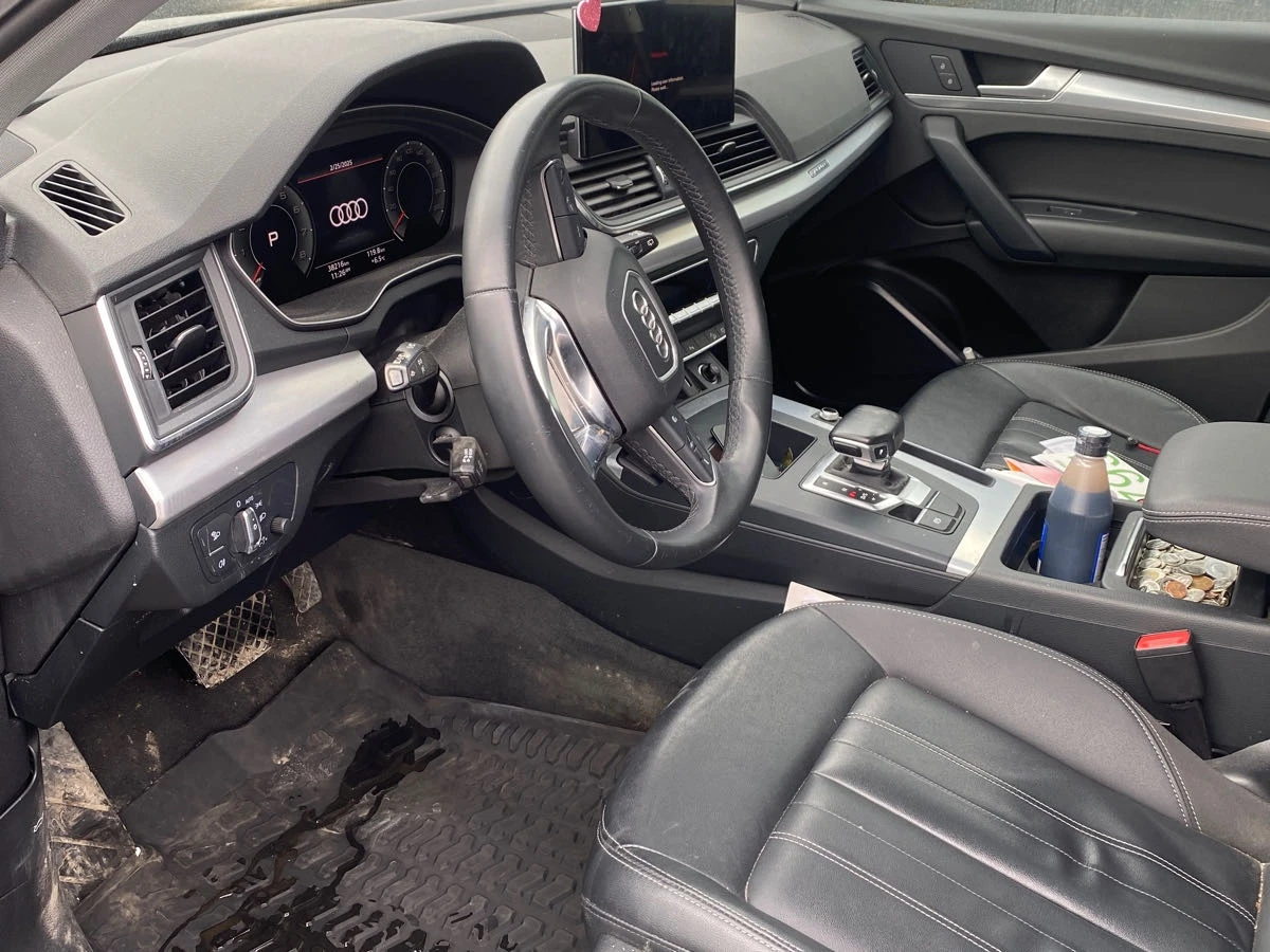 Audi Q5 HYBRID * * CARFAX * * АВТО КРЕДИТ * * , снимка 7 - Автомобили и джипове - 54484446