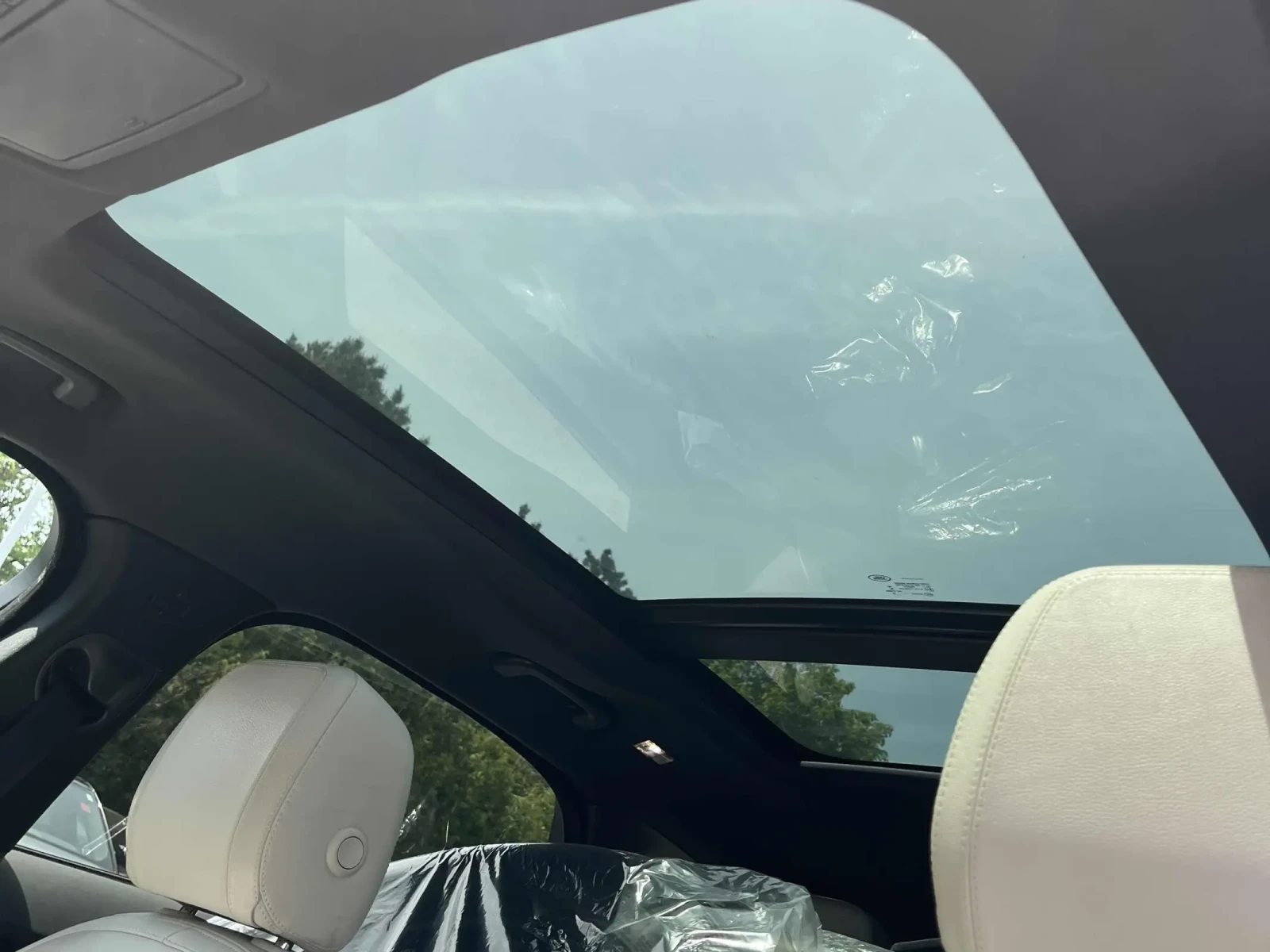 Jaguar F-PACE Prestige * 2КЛЮЧА * CARFAX * АВТО КРЕДИТ * , снимка 11 - Автомобили и джипове - 54755862