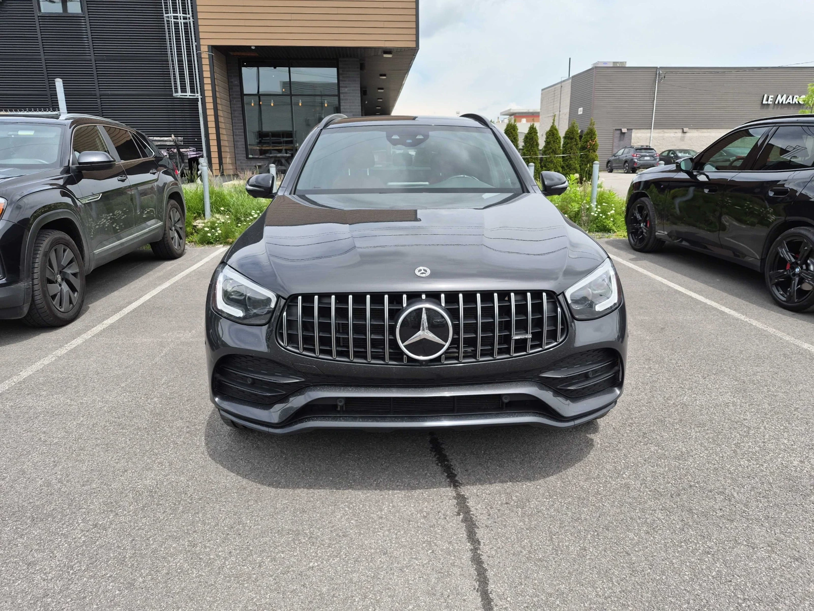 Mercedes-Benz GLC 43 AMG Multibeam / Burmester, снимка 3 - Автомобили и джипове - 55030924