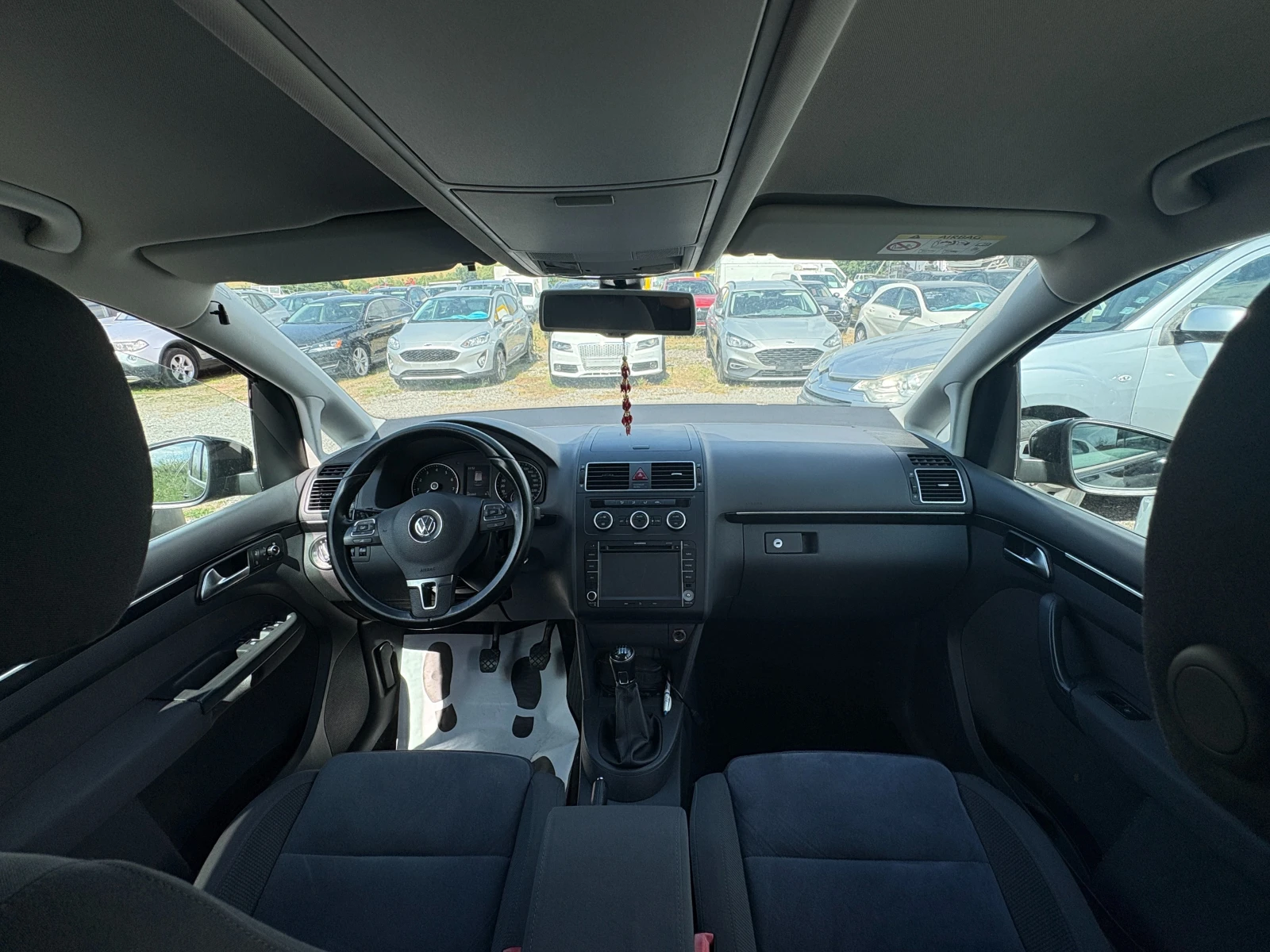 VW Tiguan 1.4, снимка 7 - Автомобили и джипове - 55100927